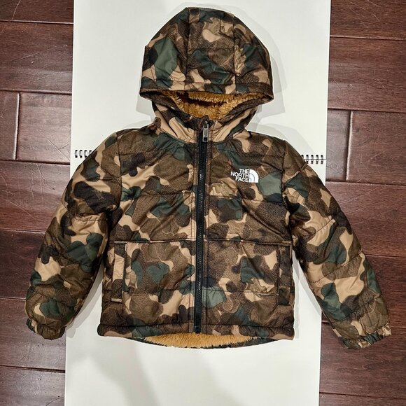 The North Face Kids Reversible Water-Repellent Coat - Picture 2 of 3